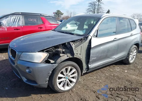 2013 BMW X3 xDrive28I z USA, uszkodzony, nr VIN 5UXWX9C52D0A14572